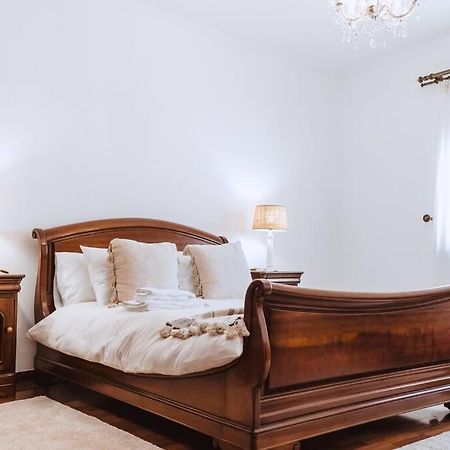 Casa Do Patio - 3 Bedrooms, Ponte Rol Торреш-Ведраш Екстер'єр фото