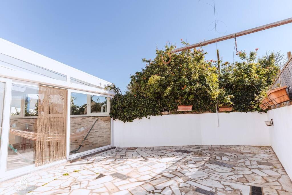 Casa Do Patio - 3 Bedrooms, Ponte Rol Торреш-Ведраш Екстер'єр фото
