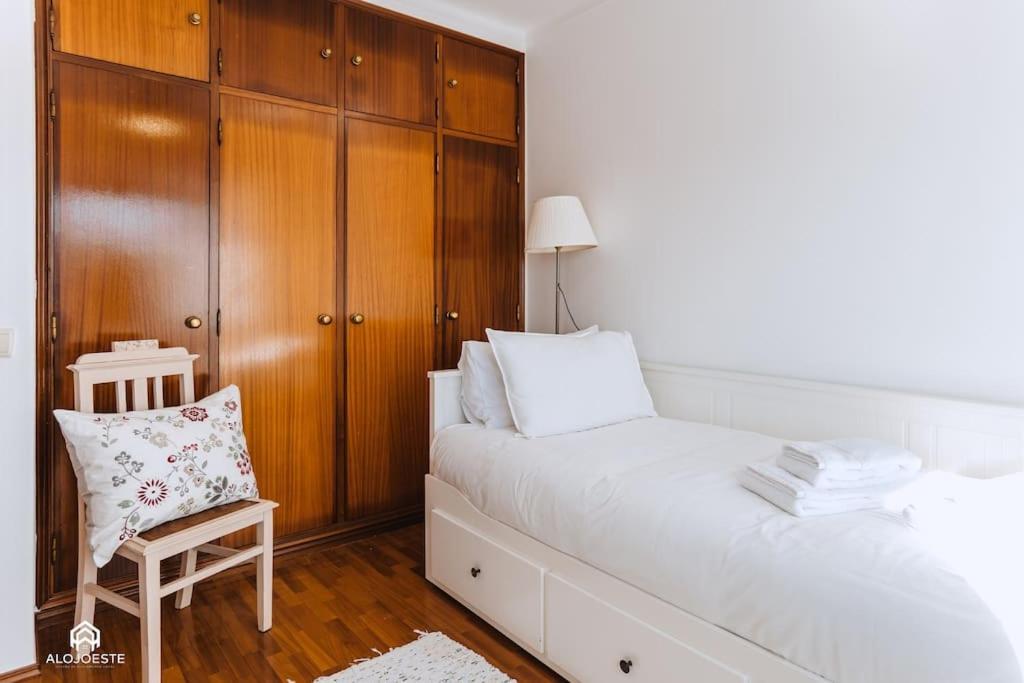Casa Do Patio - 3 Bedrooms, Ponte Rol Торреш-Ведраш Екстер'єр фото