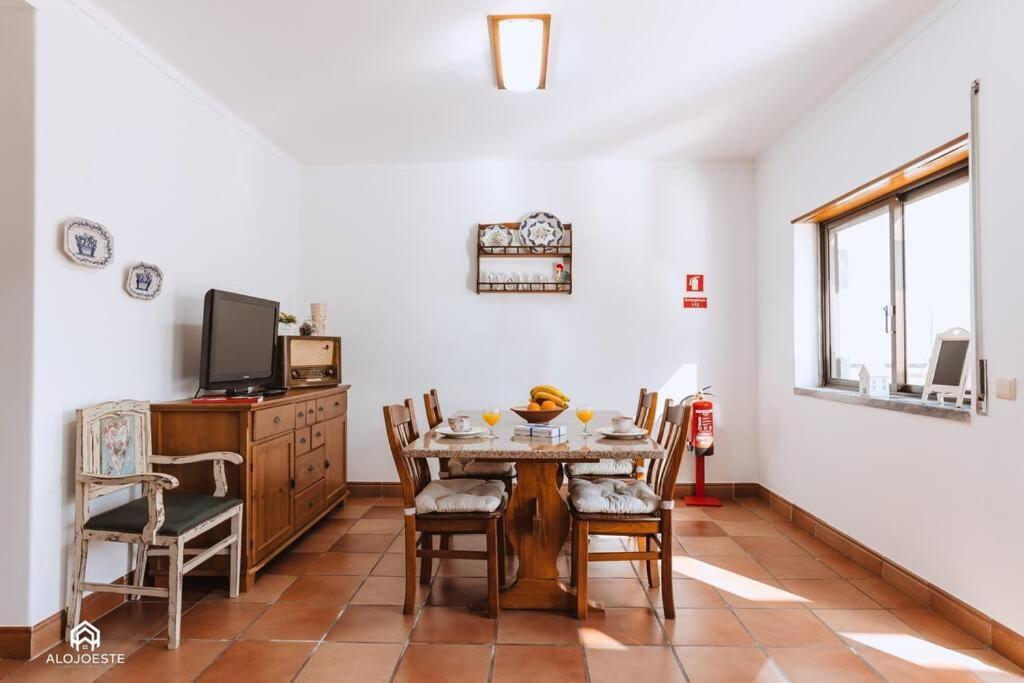 Casa Do Patio - 3 Bedrooms, Ponte Rol Торреш-Ведраш Екстер'єр фото